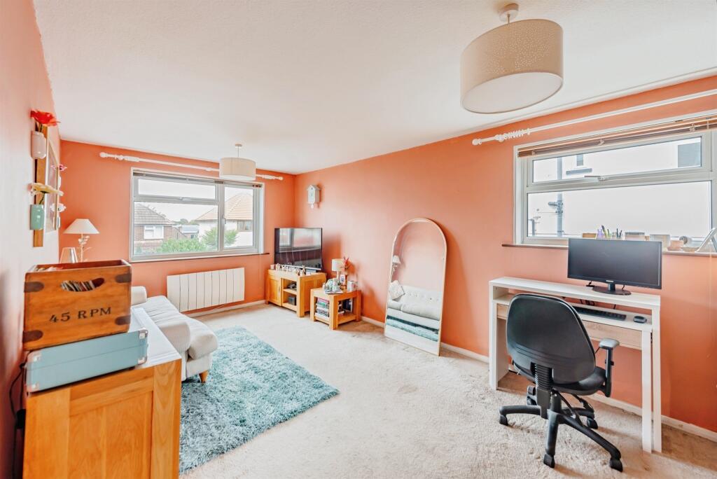 Main image of property: Earlsbrook Road, Redhill