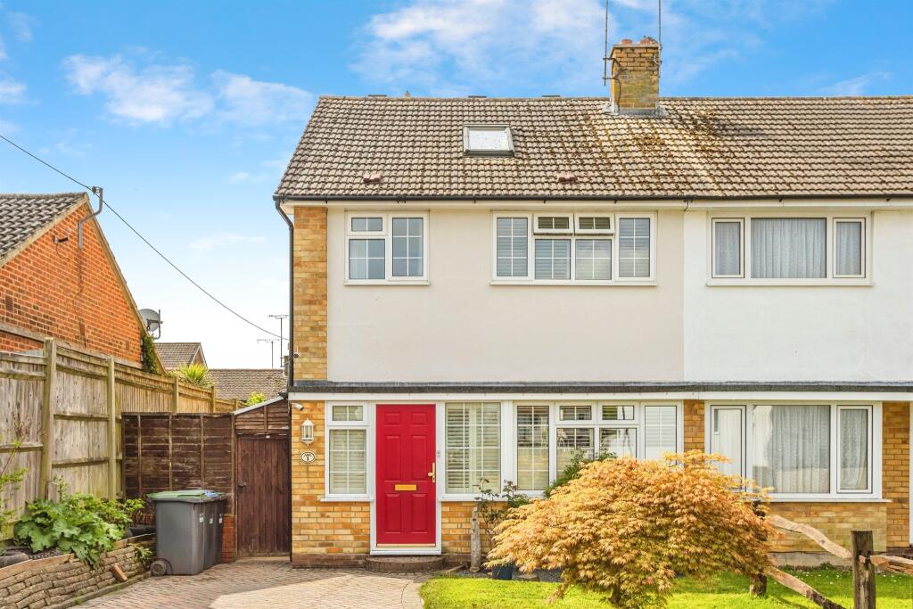 4 bedroom semi-detached house