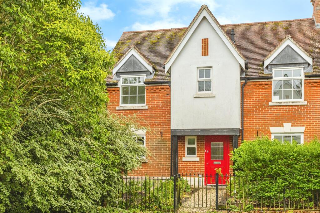 Main image of property: Fawn Rise, Henfield