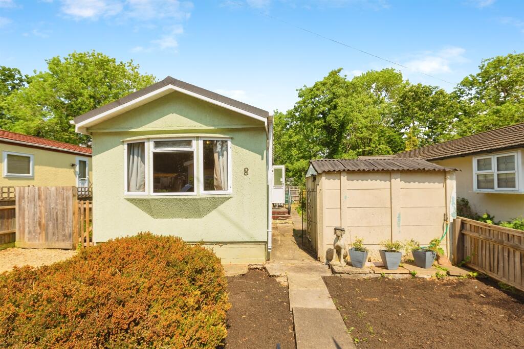 Main image of property: Pebble Hill, Radley, Abingdon