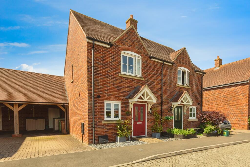 Main image of property: Milbank Way, Steventon, Abingdon