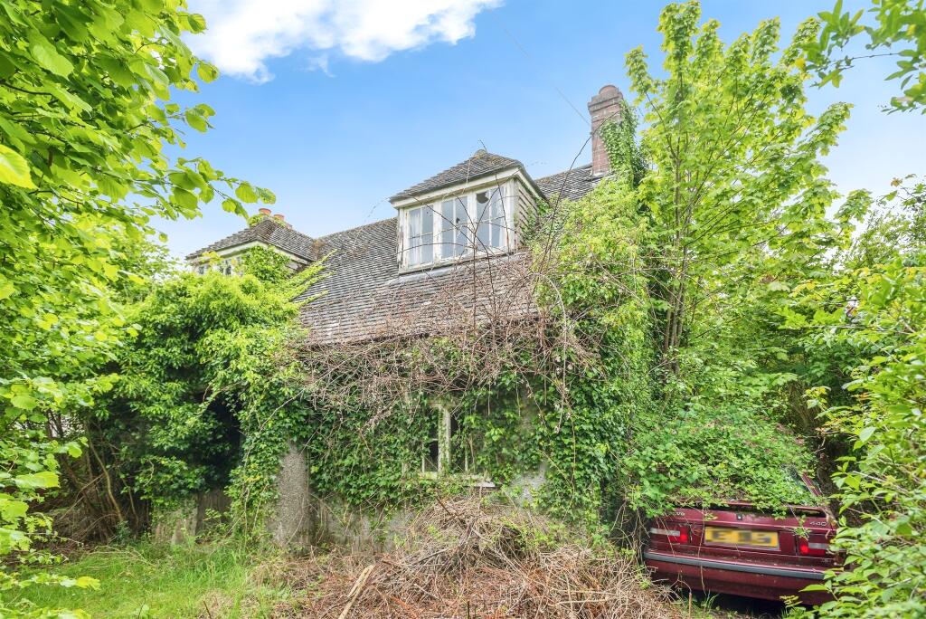 Main image of property: Wroslyn Road, Freeland, Witney
