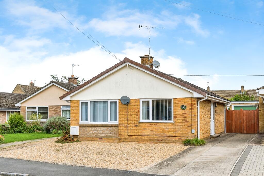 Main image of property: Manor Road, Ducklington, Witney