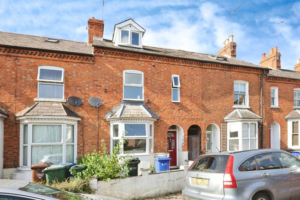 Main image of property: Gibbs Road, Banbury
