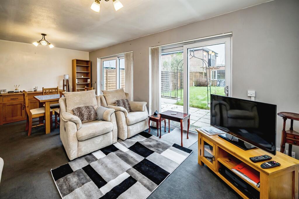 Main image of property: Wellington Street, Thame