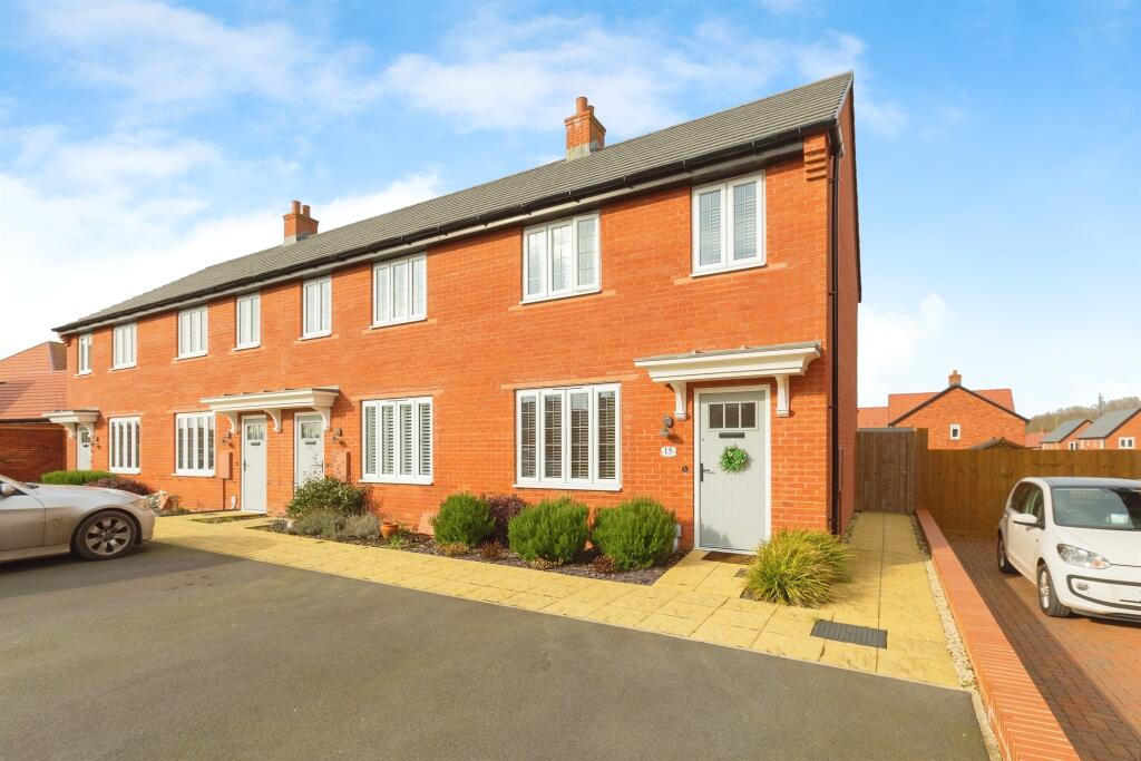 Main image of property: Rosemoor Drive, Watlington