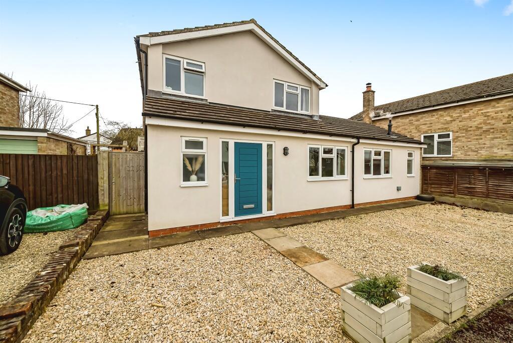 Main image of property: Lower Farm Close, Shabbington, Aylesbury