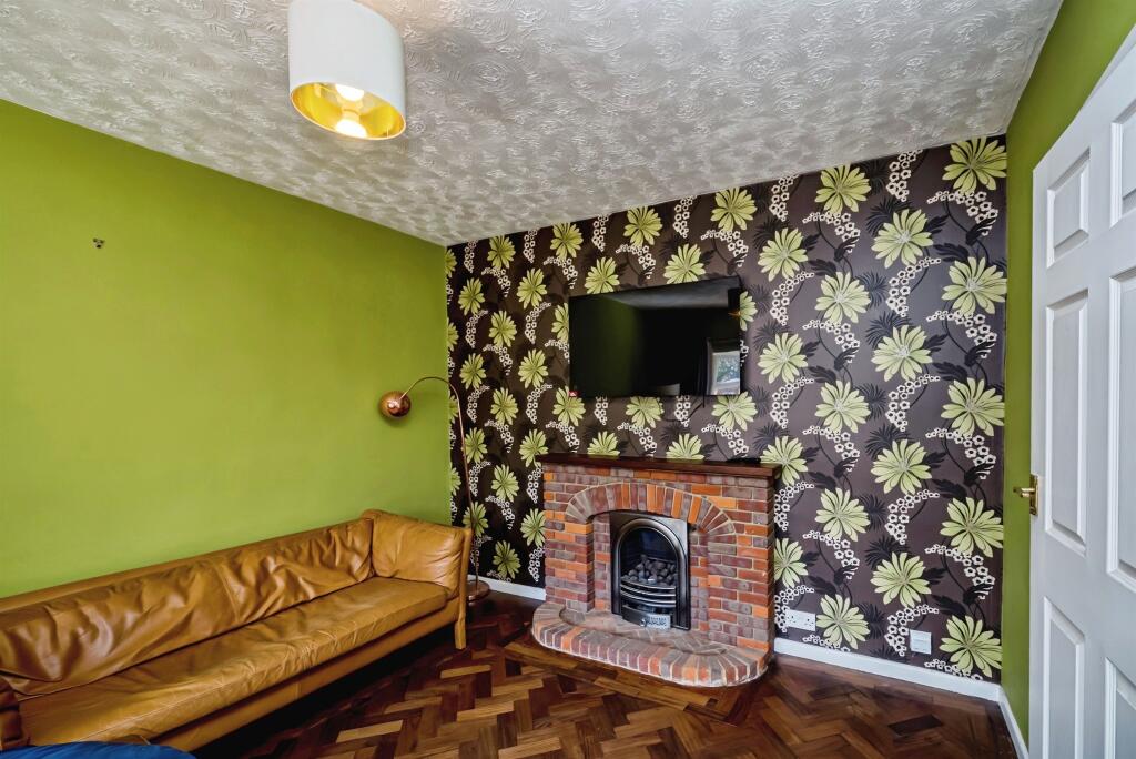 Main image of property: Wellington Street, Thame