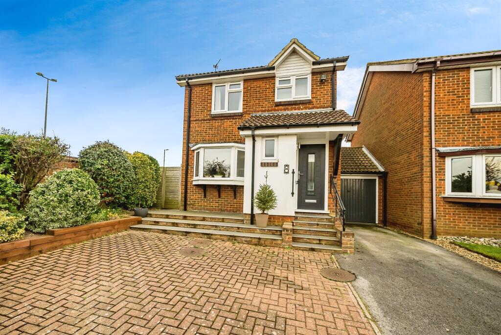 Main image of property: Astley Road, Thame