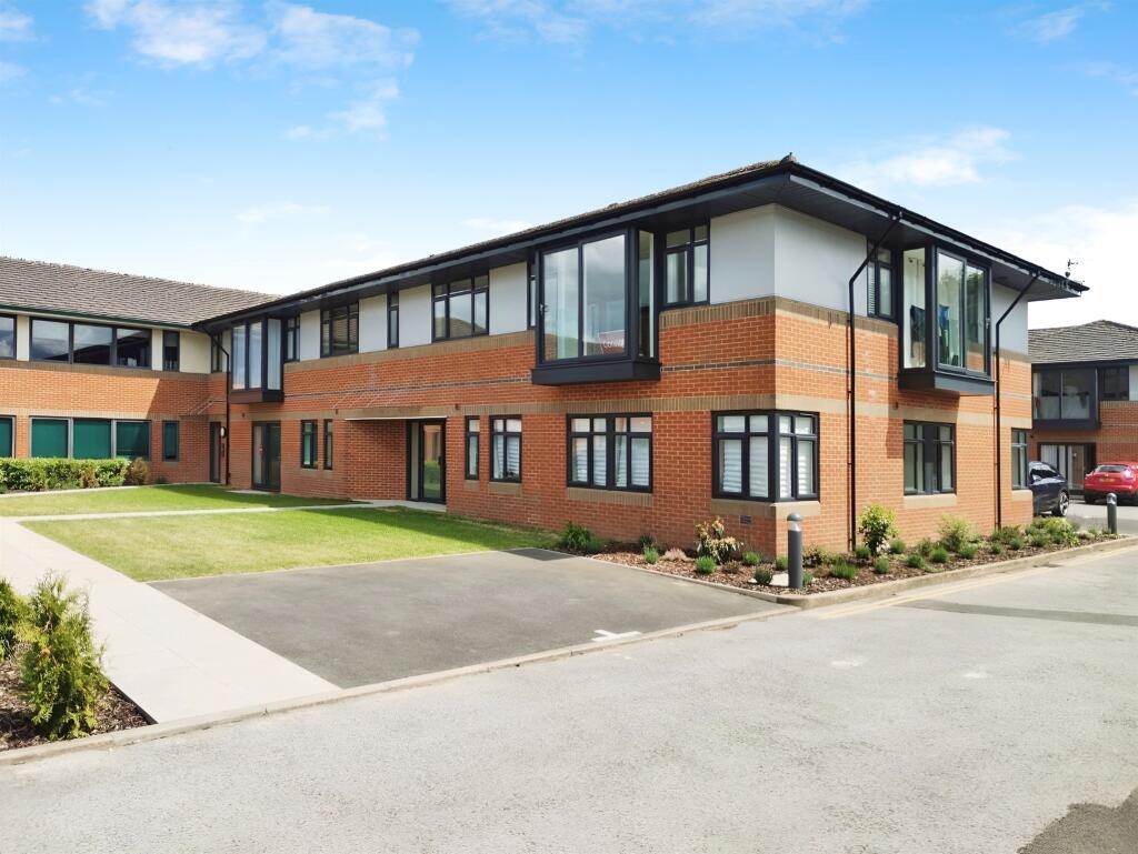 Main image of property: Thame Road, Haddenham, Aylesbury