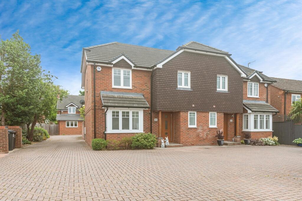 Main image of property: Roman Road, Basingstoke