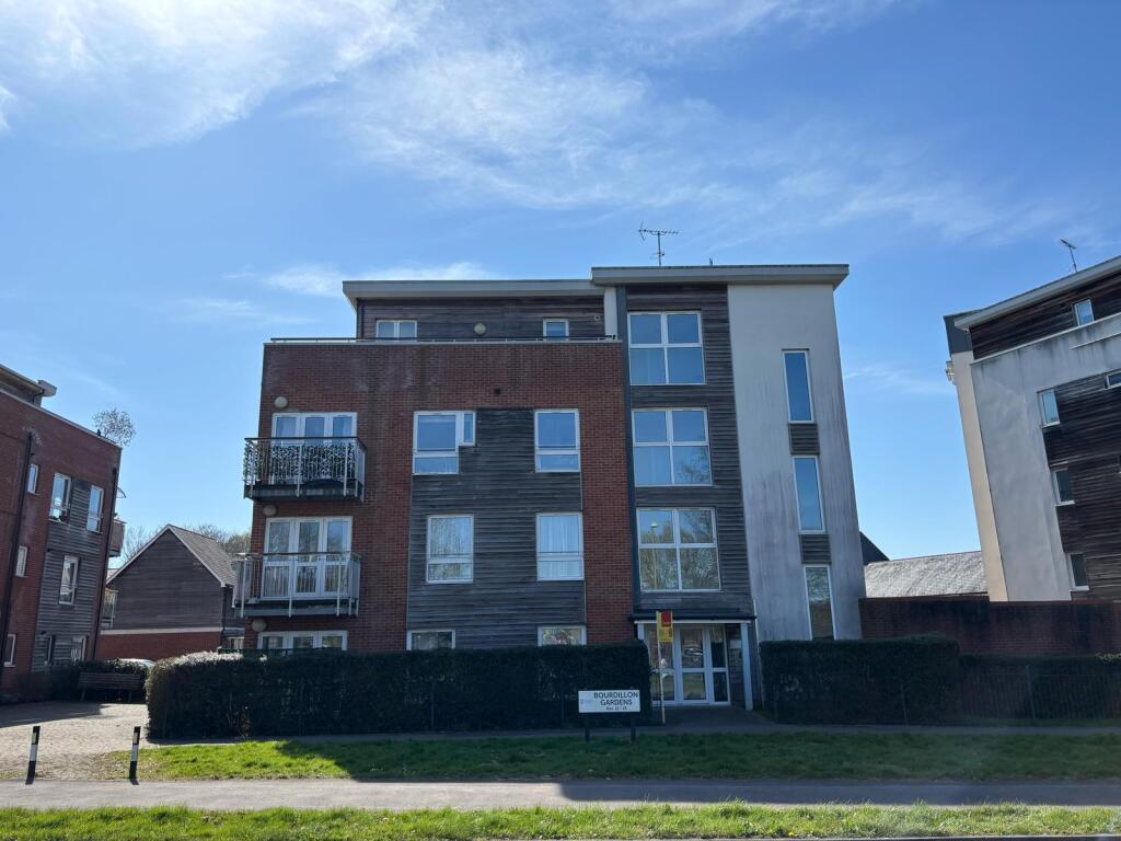Main image of property: Bourdillon Gardens, Basingstoke