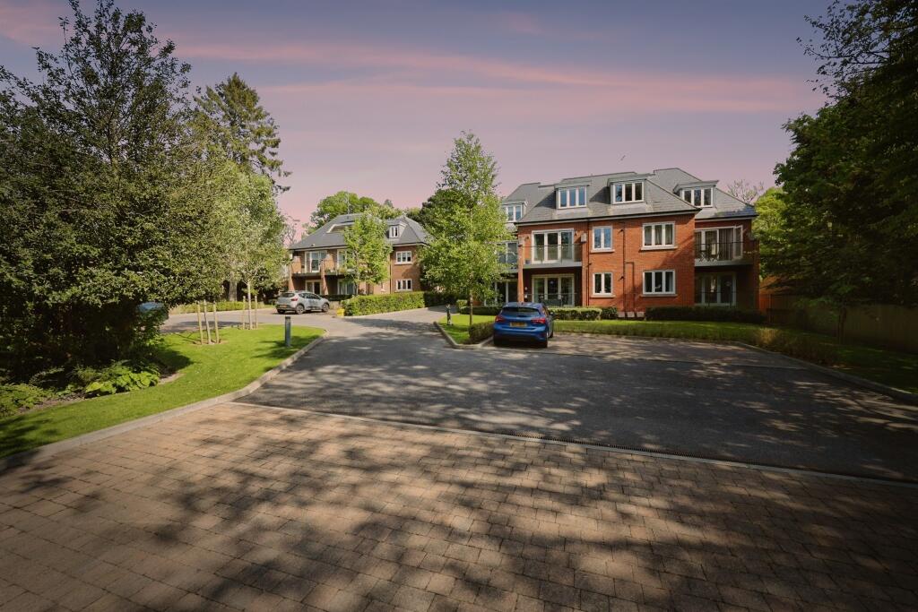 Main image of property: Amersham Road, High Wycombe