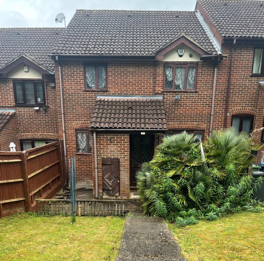 Main image of property: Green Hill, High Wycombe