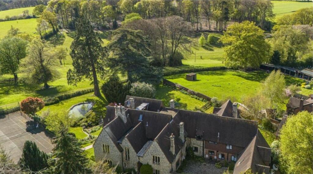 Main image of property: Wycombe Road, Prestwood, Great Missenden