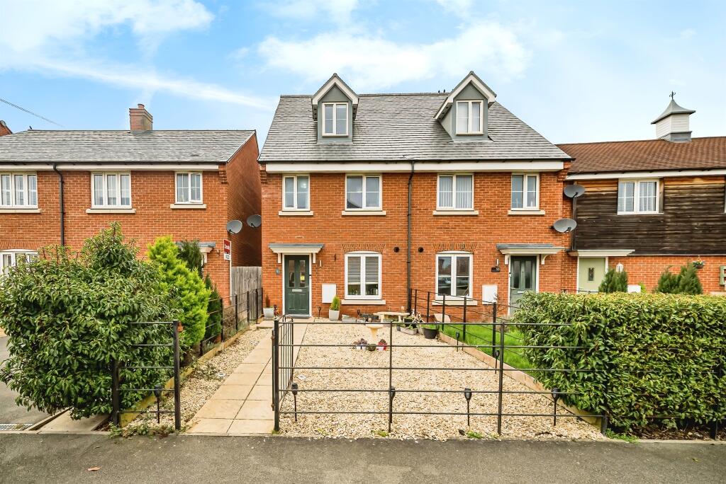 Main image of property: Paradise Orchard, Aylesbury