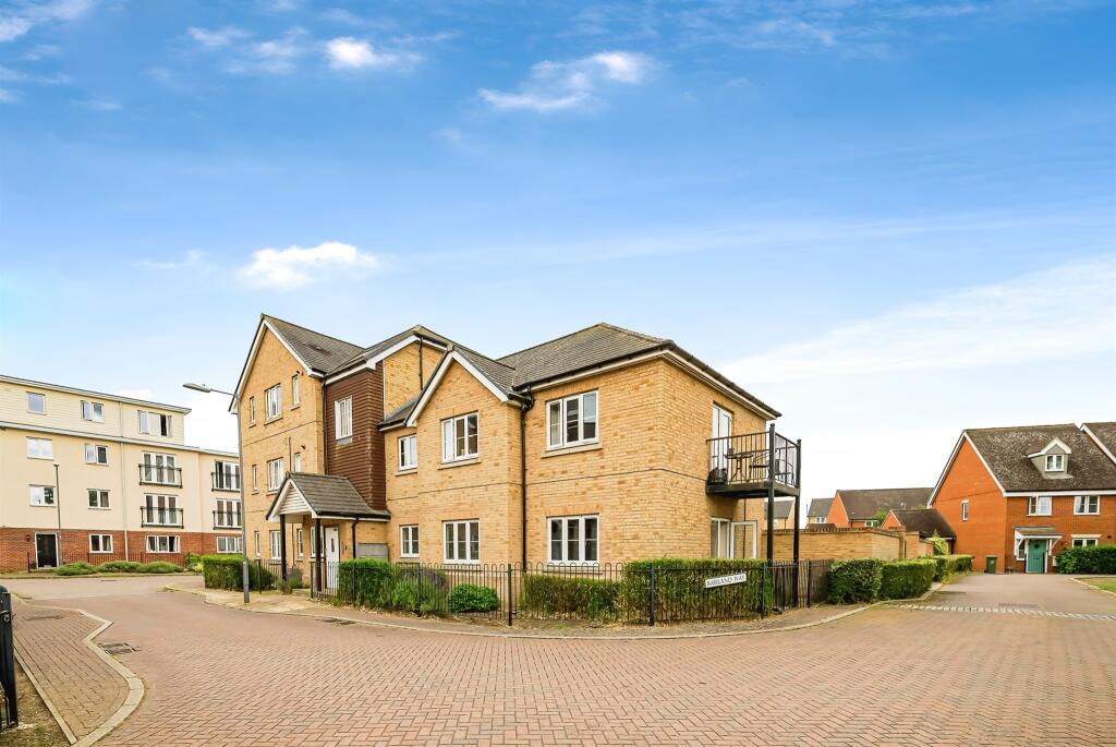 Main image of property: Barland Way, Aylesbury