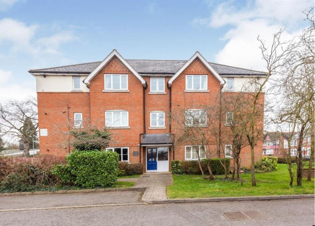 Main image of property: Wendover Road, Aylesbury