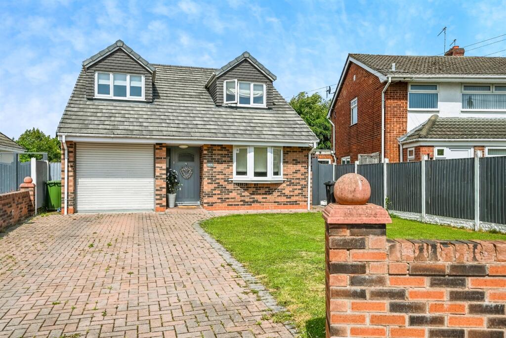 Main image of property: Moss Lane, Maghull, Liverpool