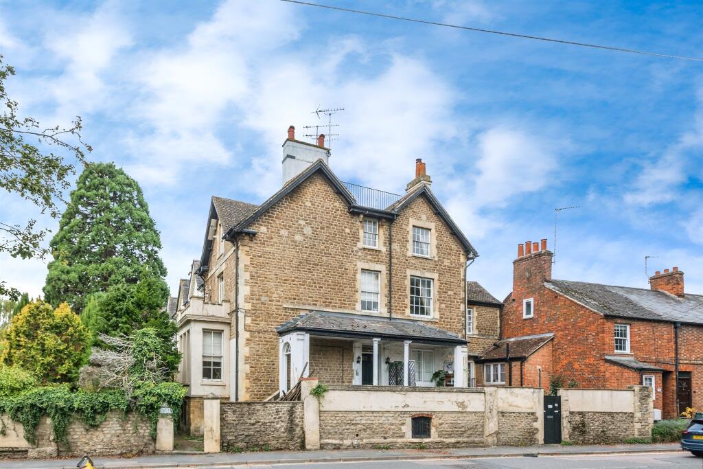 Main image of property: Spring Terrace, Abingdon