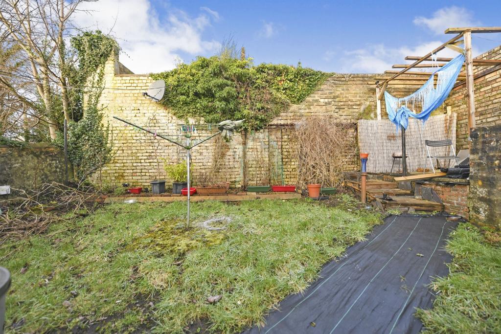 1 bedroom flat for sale in Welltrees Street, Maybole, KA19