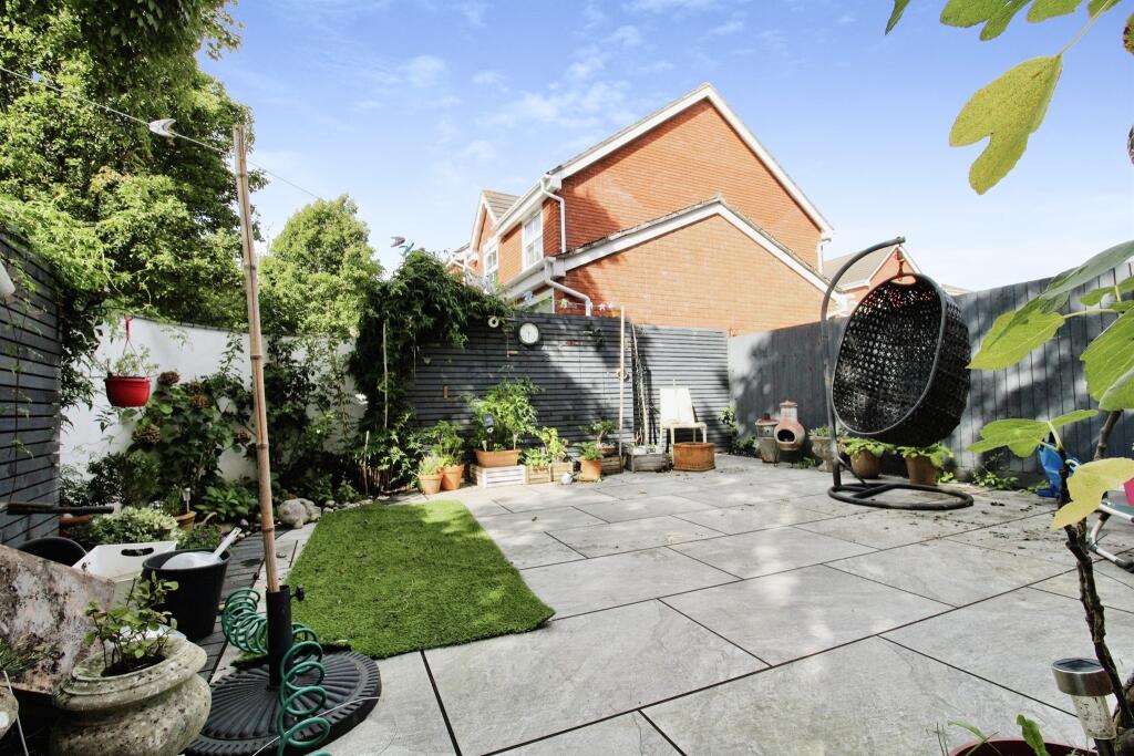 Property image - Rhodfa Sweldon, Barry