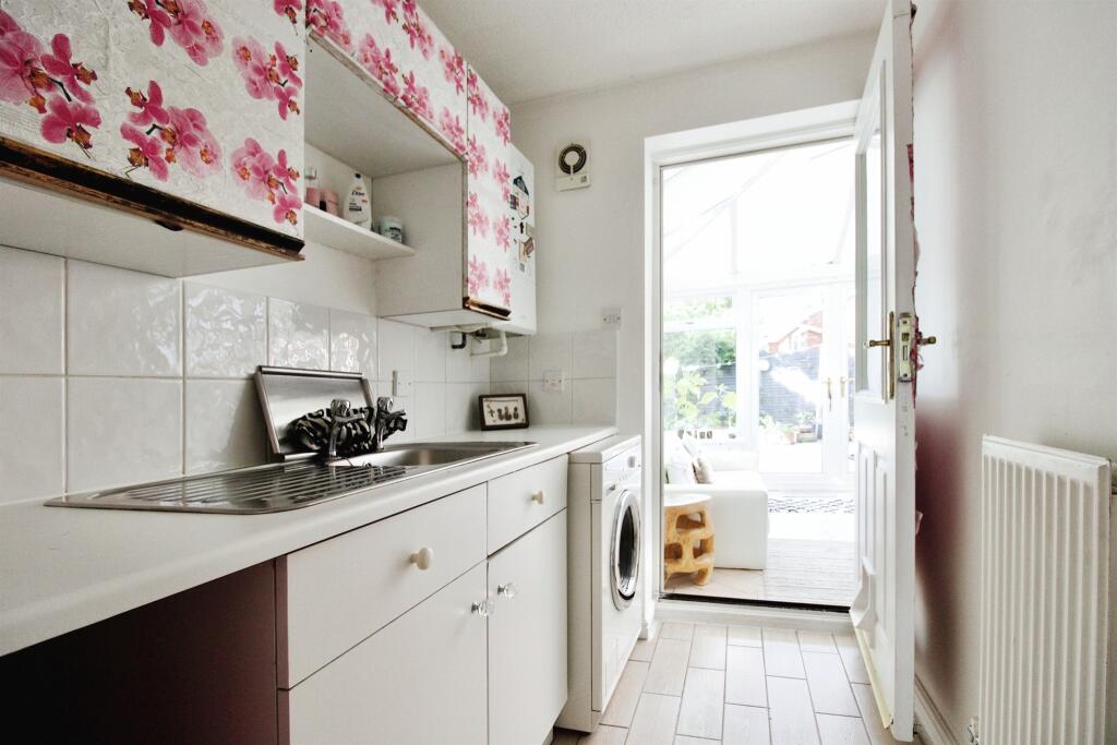 Additional property image - Rhodfa Sweldon, Barry