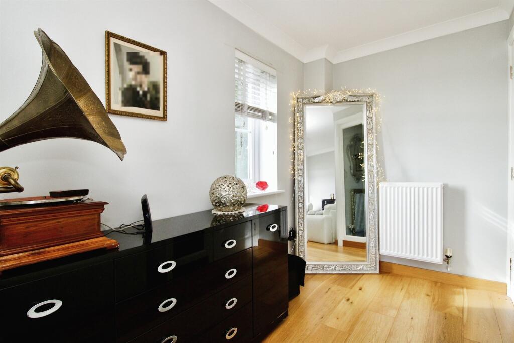 Additional property image - Rhodfa Sweldon, Barry