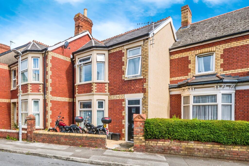 3 bedroom terraced house for sale in Jewel Street, Barry, CF63