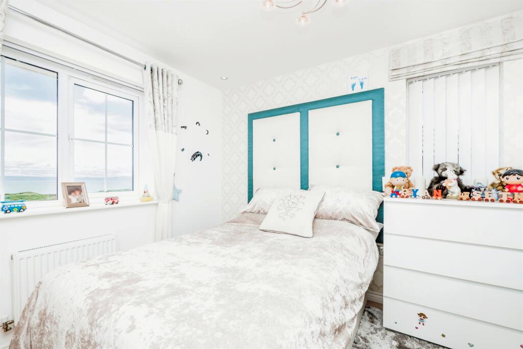 Additional property image - Heol Y Sianel, Rhoose, Barry