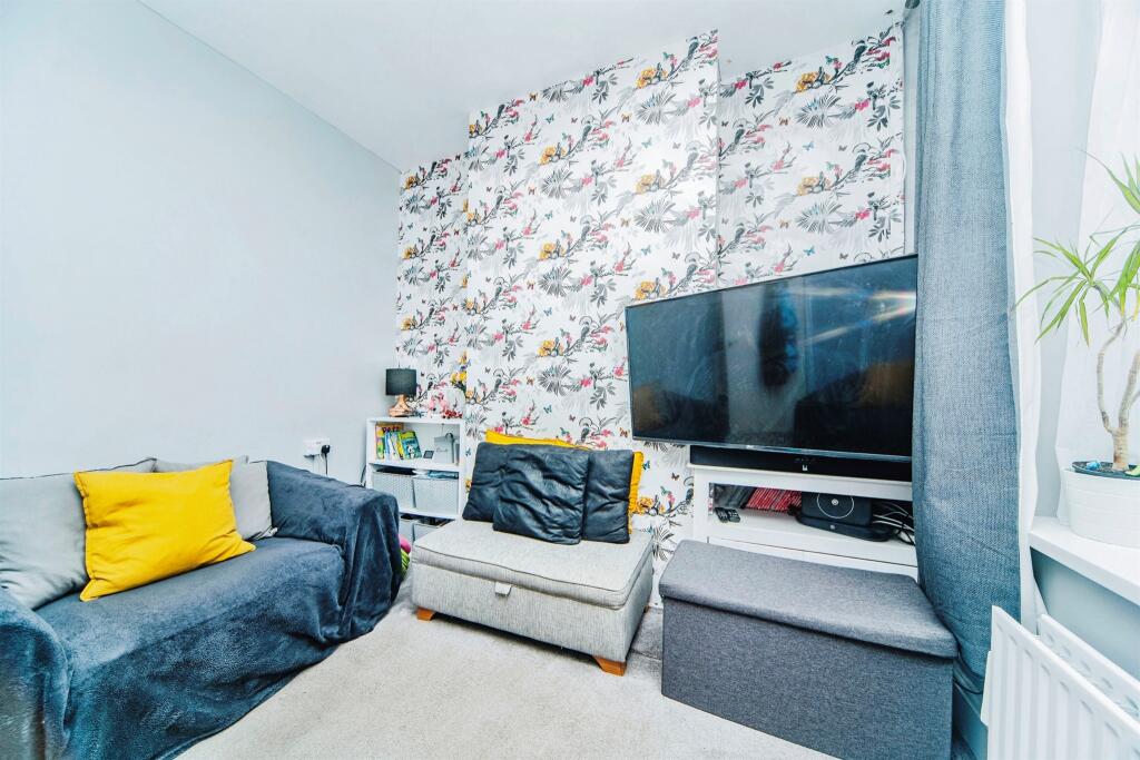 Additional property image - David Street, Barry
