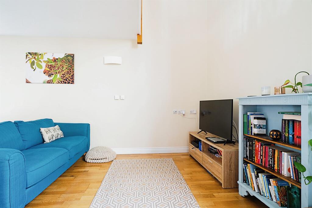 Additional property image - Wells Road, Bath