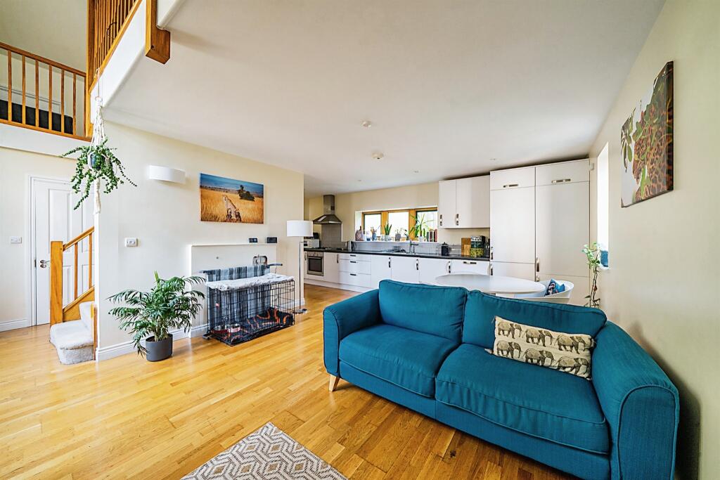 Additional property image - Wells Road, Bath
