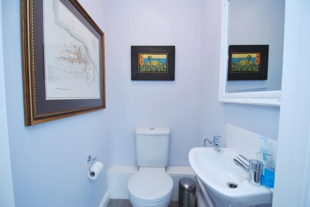 Additional property image - Bathwick Street, Bath
