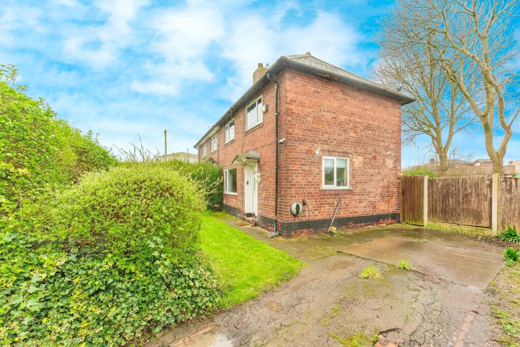 Main image of property: Shorefields, Wirral