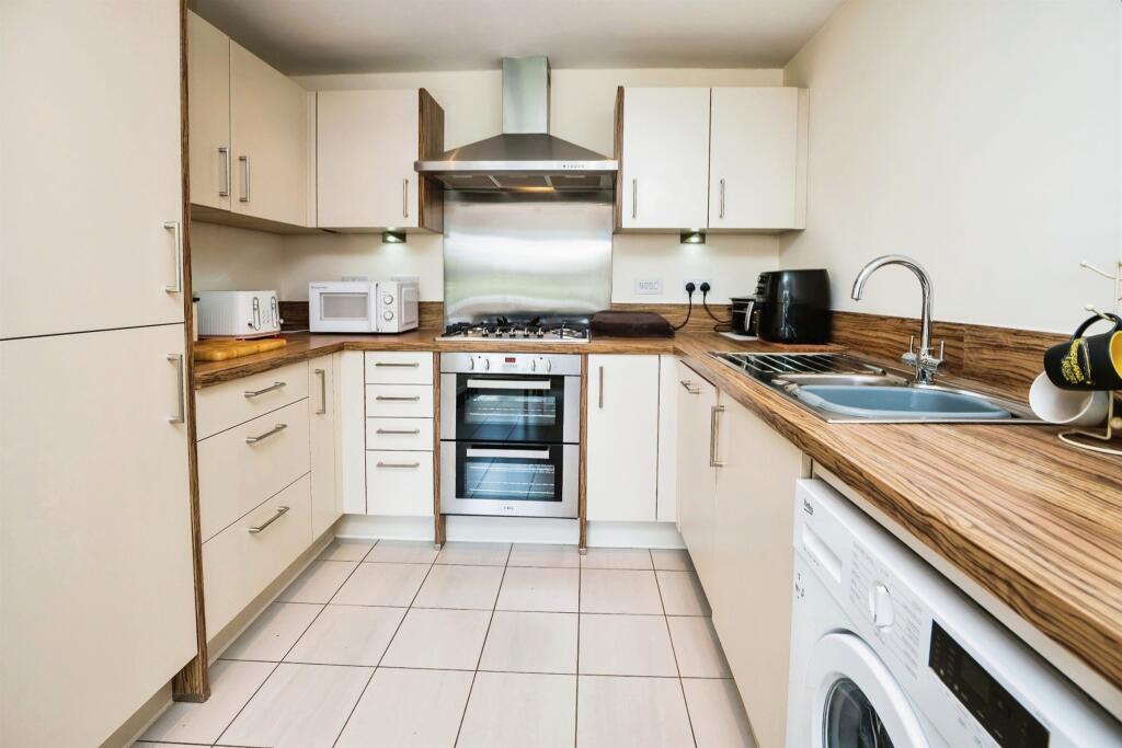 Additional property image - Violet Croft, Bebington, Wirral