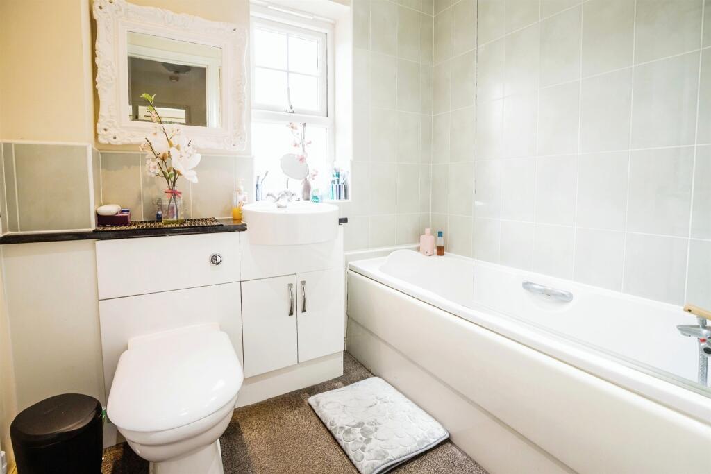 Additional property image - Violet Croft, Bebington, Wirral