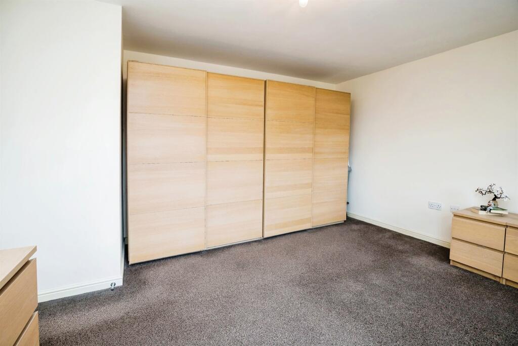 Additional property image - Violet Croft, Bebington, Wirral