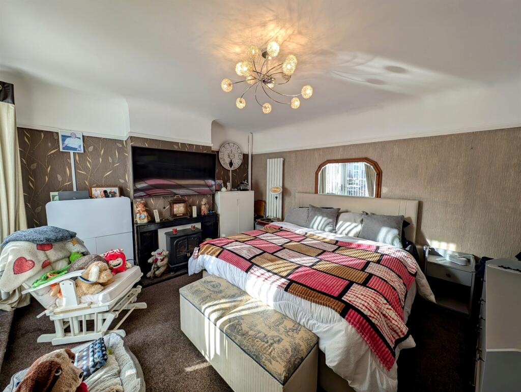 Additional property image - Victoria Road, Bebington, Wirral
