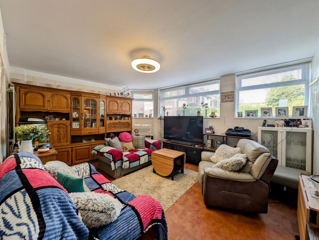 Additional property image - Victoria Road, Bebington, Wirral