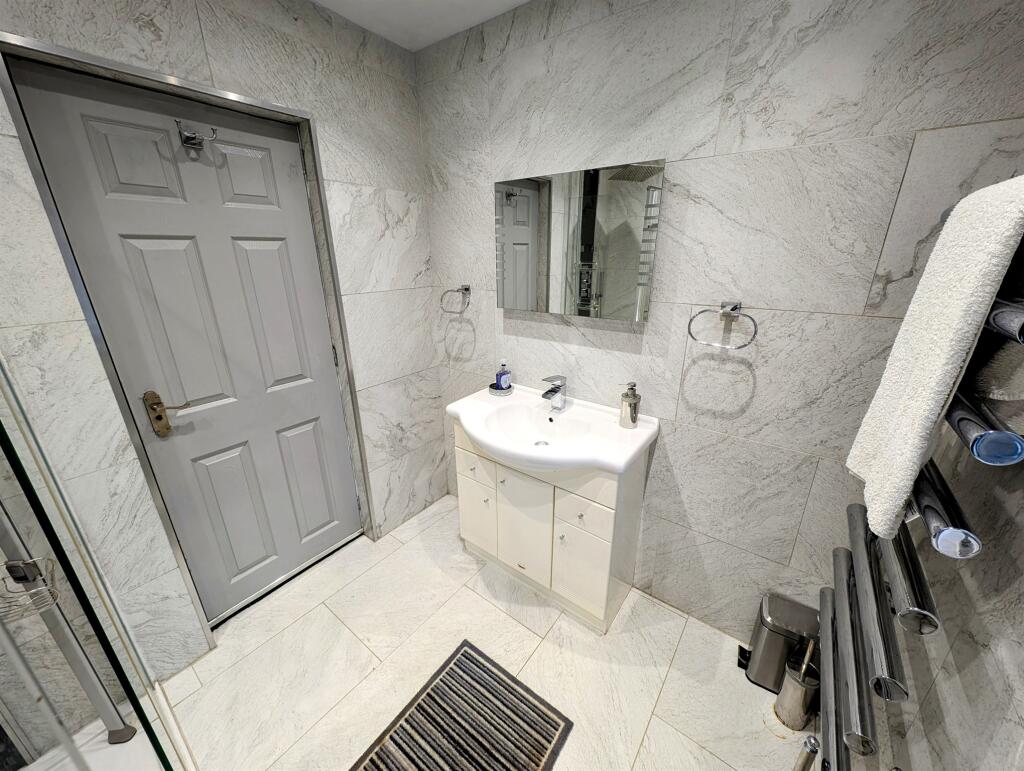Additional property image - Victoria Road, Bebington, Wirral