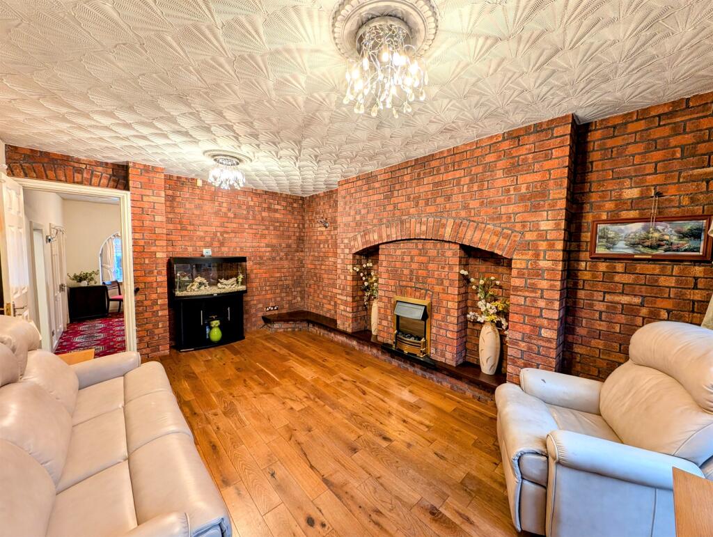 Additional property image - Victoria Road, Bebington, Wirral
