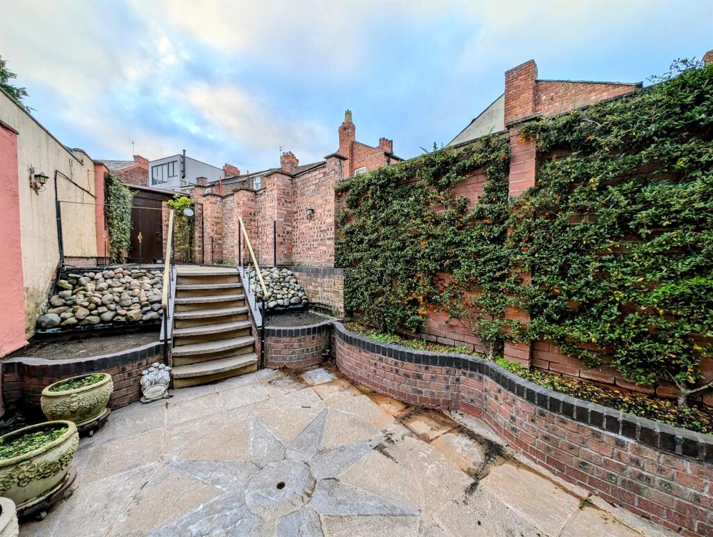 Additional property image - Victoria Road, Bebington, Wirral