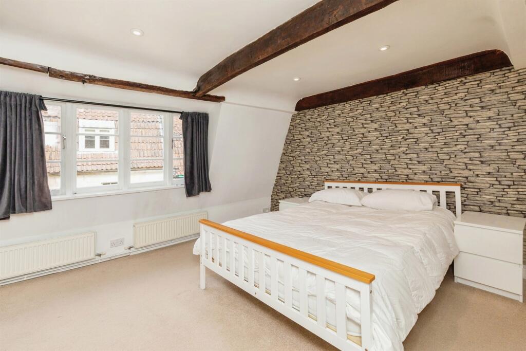 Additional property image - Avonvale Place, Batheaston, Bath