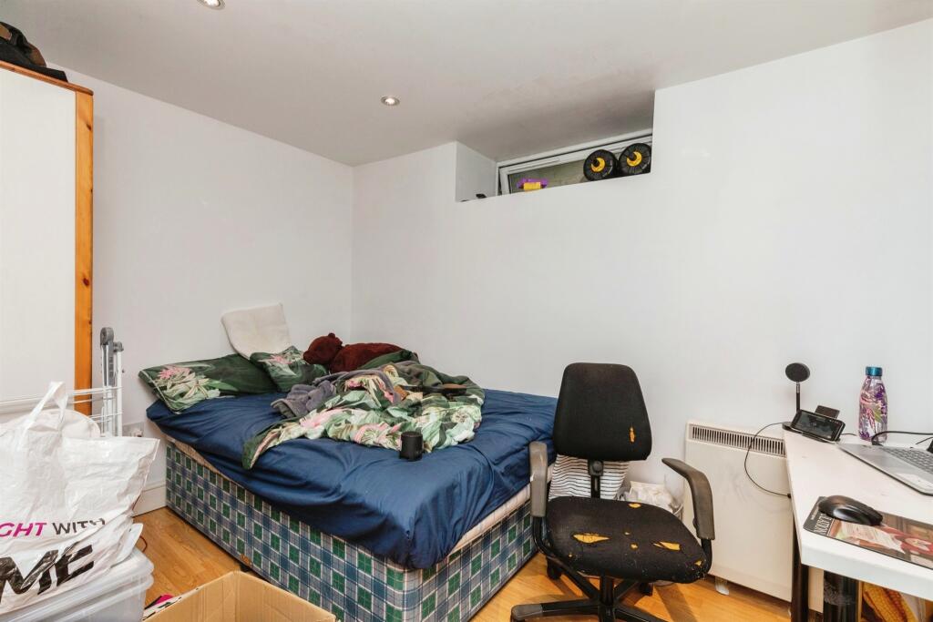 Additional property image - Clarence Street, Bath