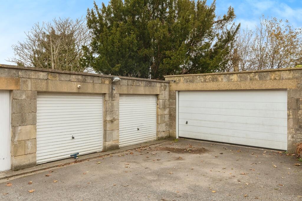 Additional property image - Warminster Road, Bath