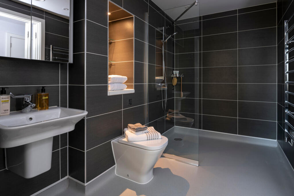 Additional property image - Beckford Drive, Bath