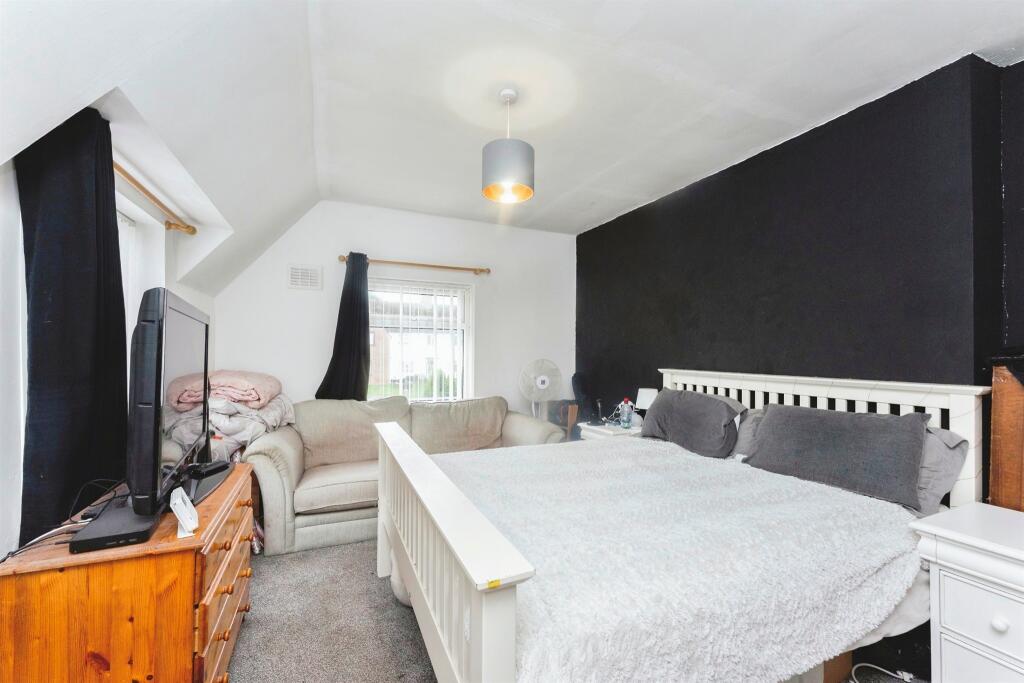 Additional property image - Orrets Meadow Road, Wirral