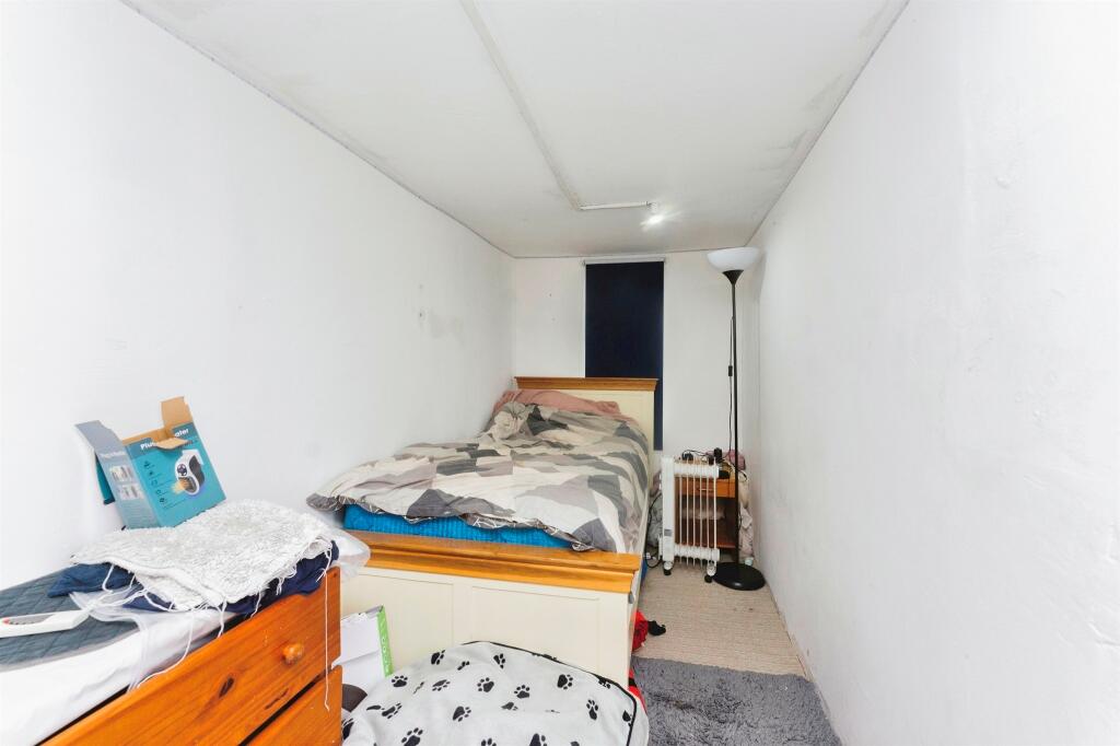 Additional property image - Orrets Meadow Road, Wirral