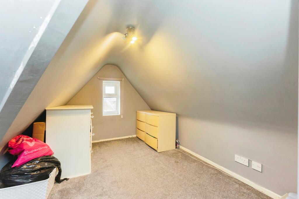 Additional property image - Orrets Meadow Road, Wirral